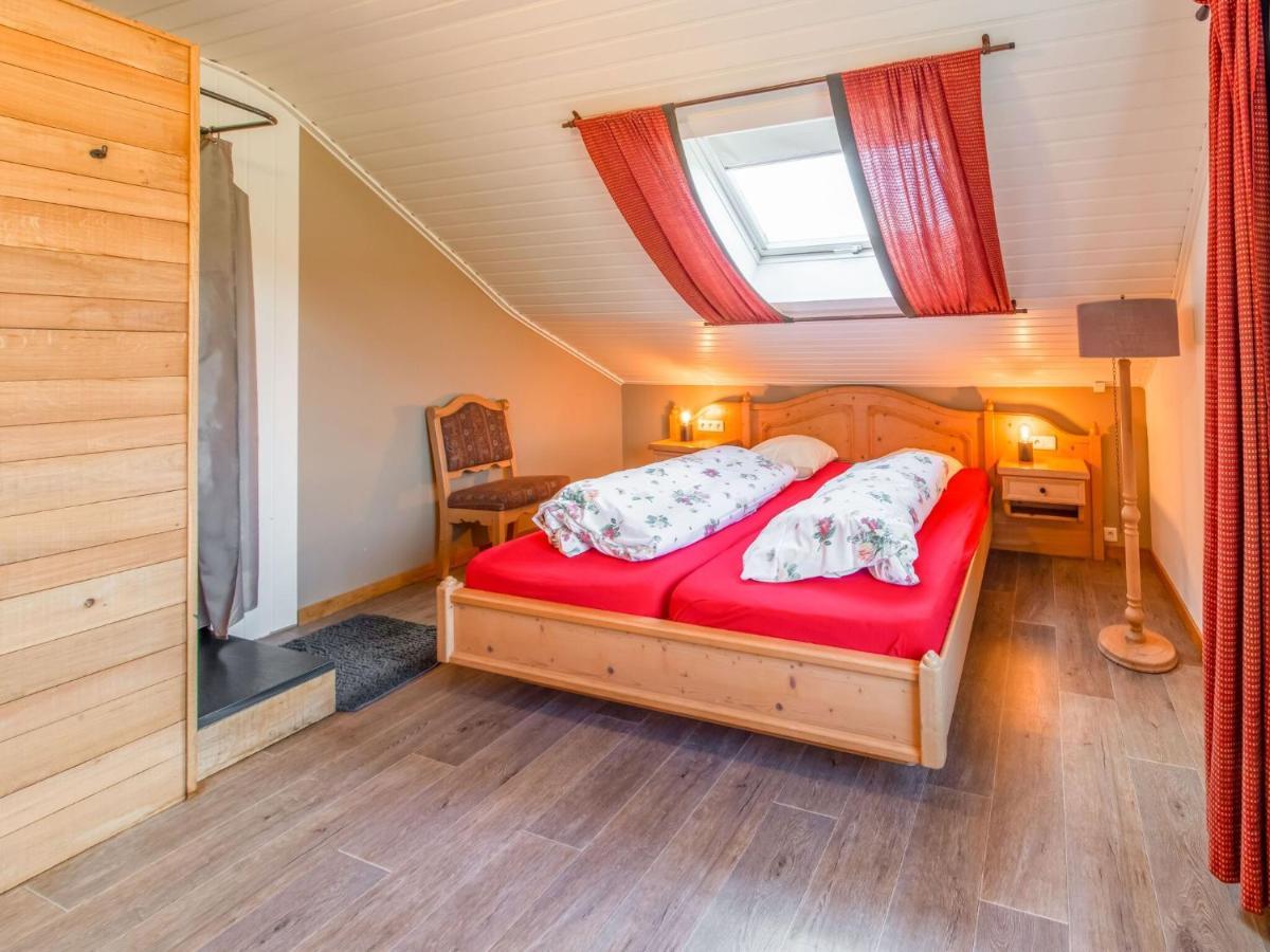 Luxurious House With Sauna In A Farm In Μπαστόν Εξωτερικό φωτογραφία
